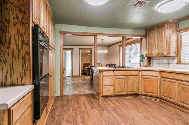 Building Photo - 211 S Fox Dr