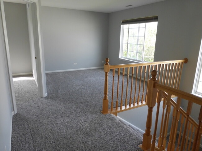 Building Photo - 4676 Magnolia Ln