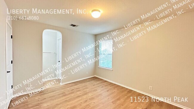 Building Photo - 11523 North Peak-