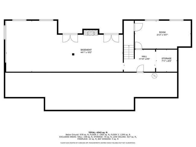 Building Photo - Rare Rental! 4.6 Acres park like setting, ...