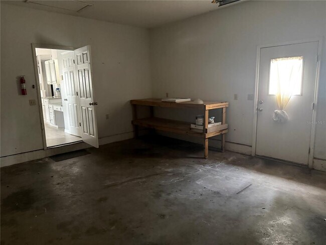 Building Photo - 1796 Bloxam Ave