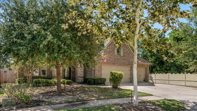 Building Photo - 8102 Little Scarlet St