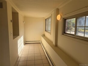 Building Photo - 48 West St