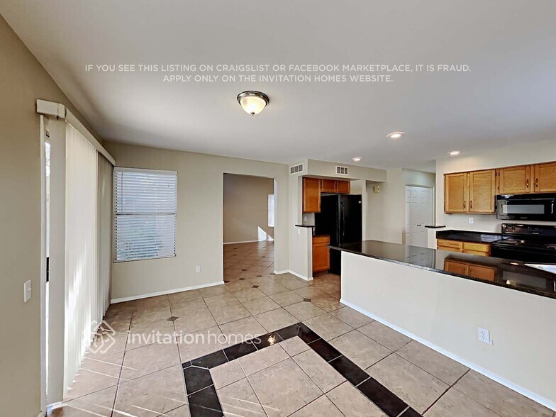 Building Photo - 5124 W Boston Way S