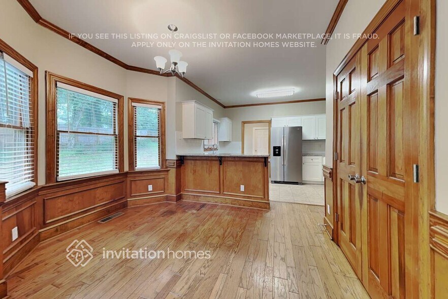 Building Photo - 1002 Briarcliff Rd