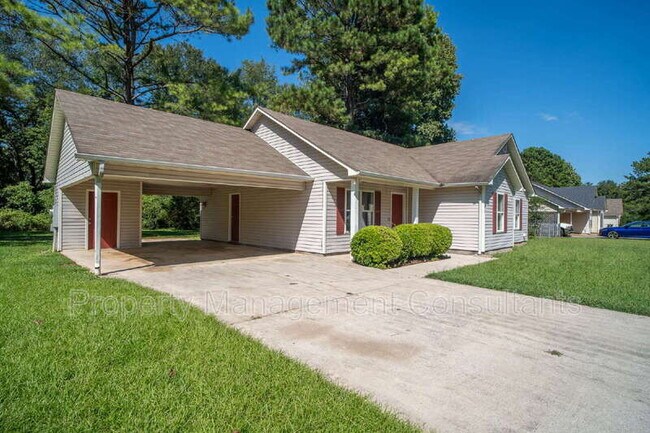 Building Photo - 107 Ann Bradley Dr
