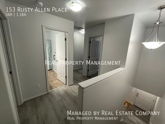 Building Photo - 153 Rusty Allen Pl