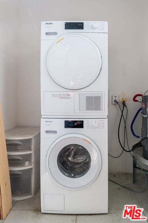 Building Photo - 4431 Lynnfield St