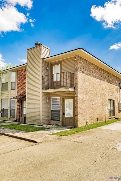 Building Photo - 9506 Jefferson Hwy