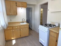 Building Photo - 115 Princeton Dr SE