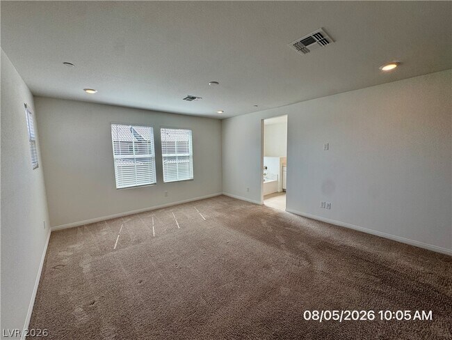Building Photo - 2602 Cava Tirreni St