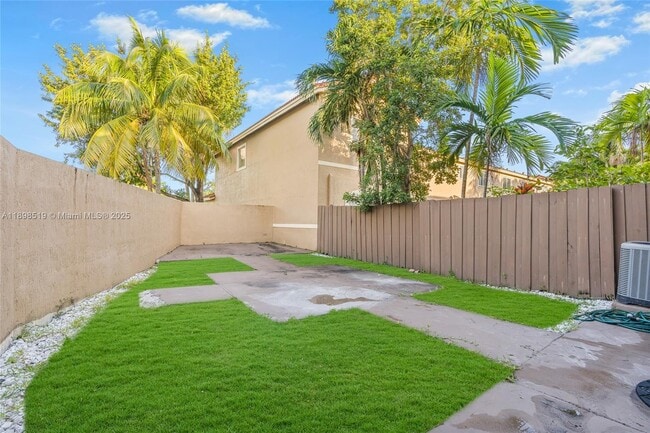 Building Photo - 21455 SW 86th Pl