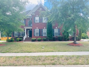Building Photo - **PRICE REDUCTION** Outstanding Five Bedro...