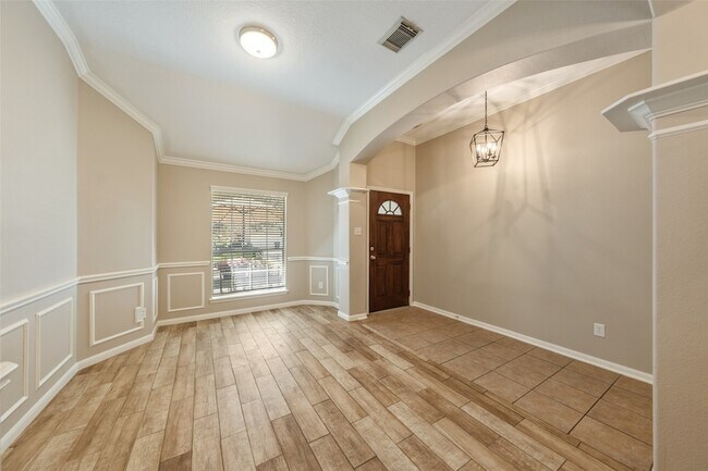 Building Photo - 30627 N Sulphur Creek Dr