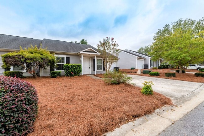 Building Photo - $1,525- 2 Bed/2 Bath house for rent in West Augusta, Total Electric!