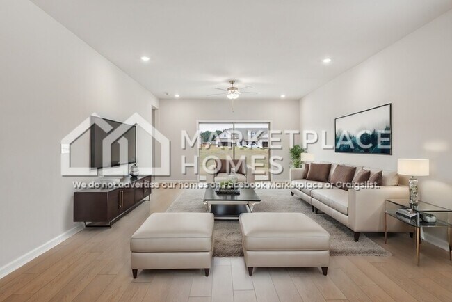 Building Photo - 315 McHenry Dr