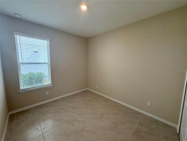 Building Photo - 16439 Paynes Ml Dr