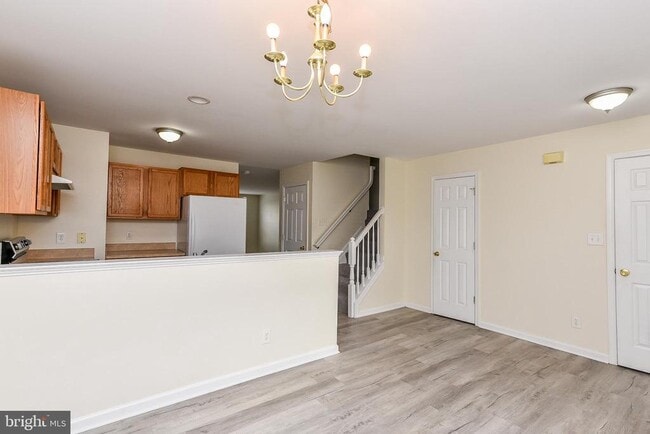 Building Photo - 24 Sanford Dr