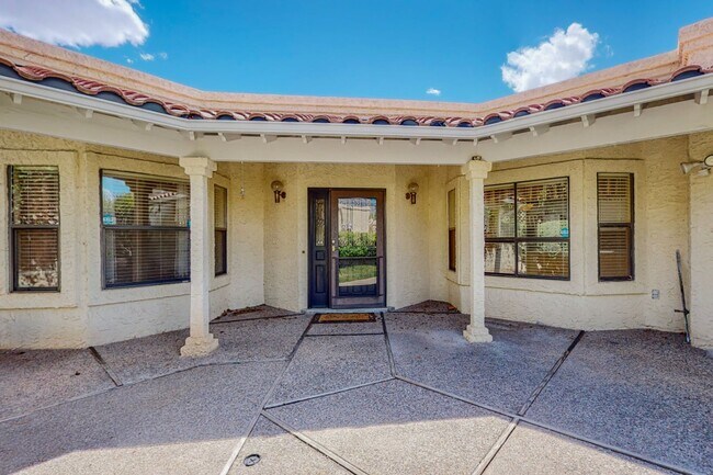 Building Photo - ACADEMY RIDGE 2 Bedroom Plus Office   2 Ba...