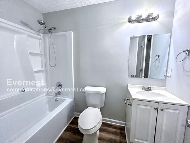 Building Photo - 5291 Kemper Pl