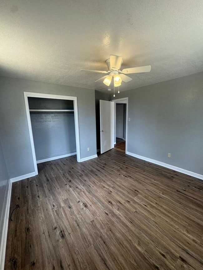 Building Photo - Remodeled 4 bedroom in Trinidad!