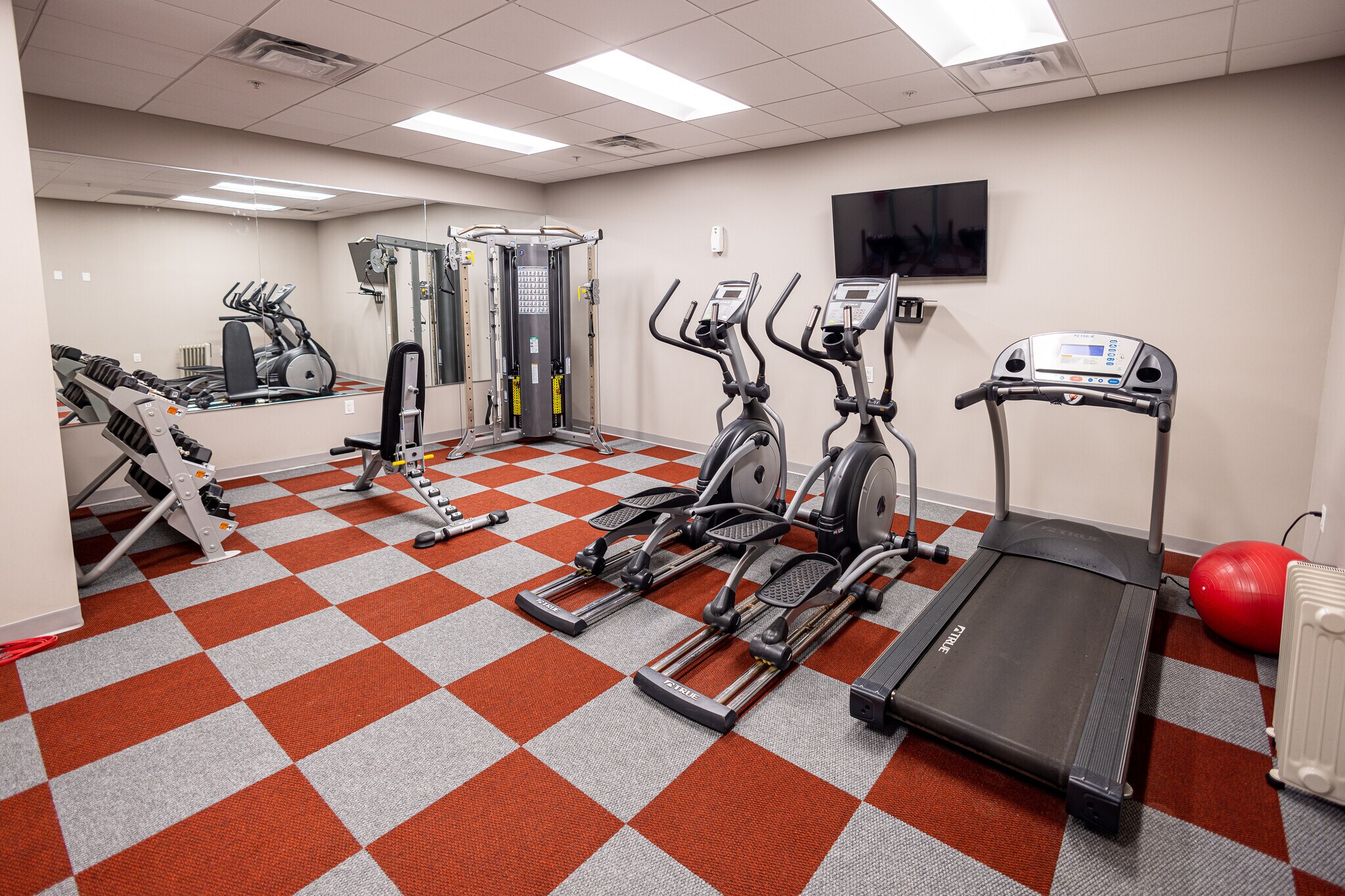 Building Photo - 308 Columbus Ave