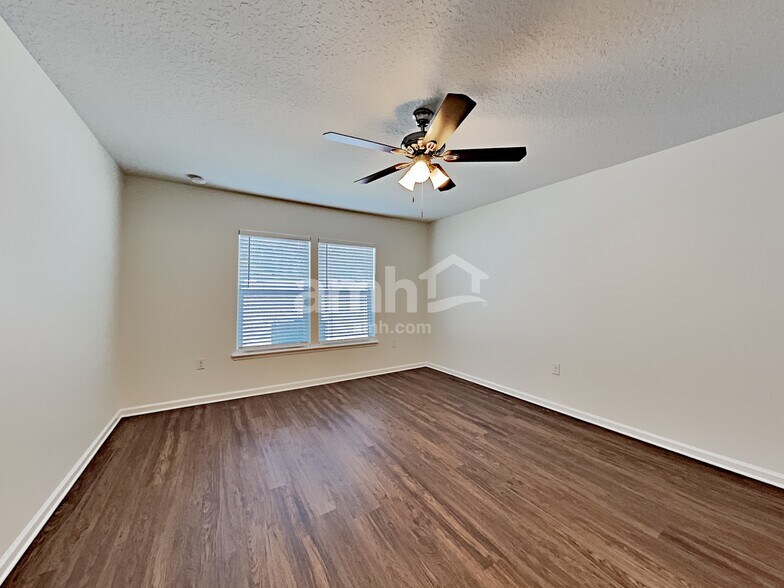 Building Photo - 3078 Angora Bay Dr