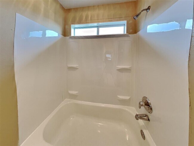 Building Photo - 12919 Palm Leaf Ct