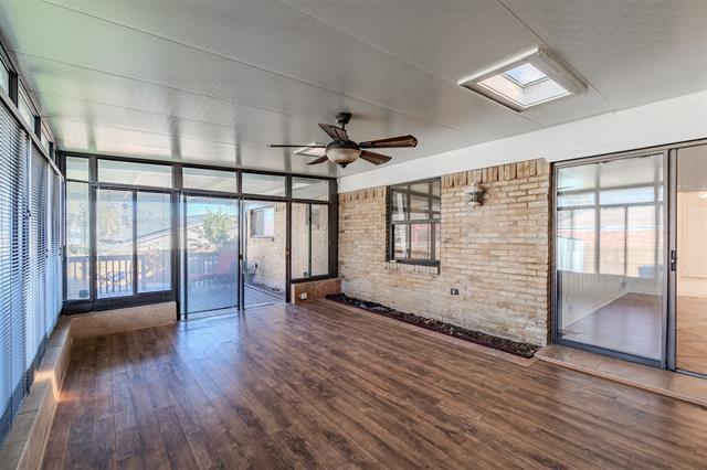 Building Photo - 3325 Shady Hollow Ln