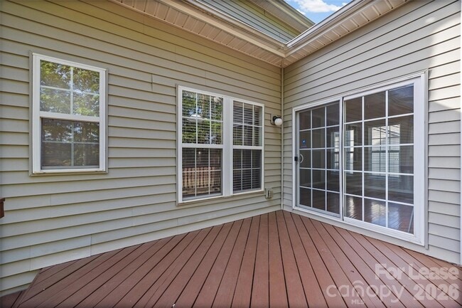 Building Photo - 571 Veloce Trail