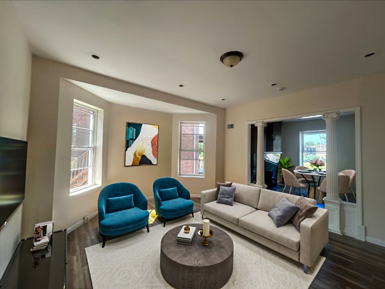 Primary Photo - 14 Parkland Pl