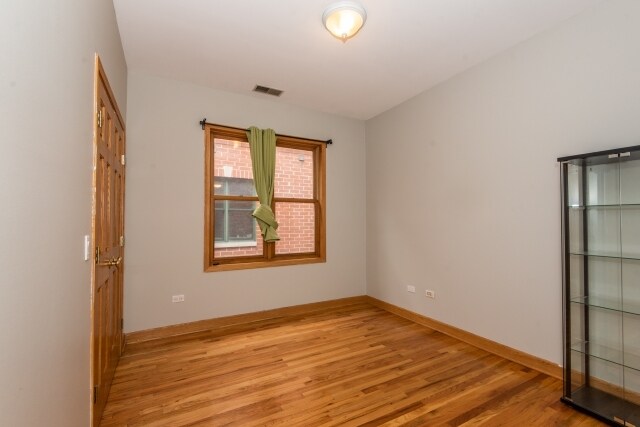 Building Photo - 4653 N Magnolia Ave