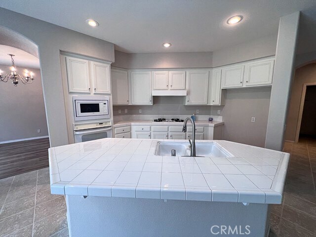 Building Photo - 30906 Crystalaire Dr