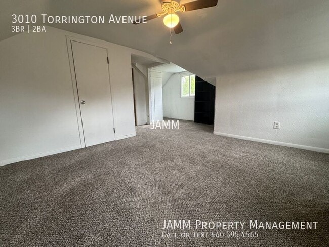 Building Photo - 3010 Torrington Ave