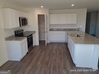 Building Photo - 1041 Clifton Ct