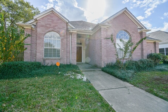 Primary Photo - 6422 Alisa Ln