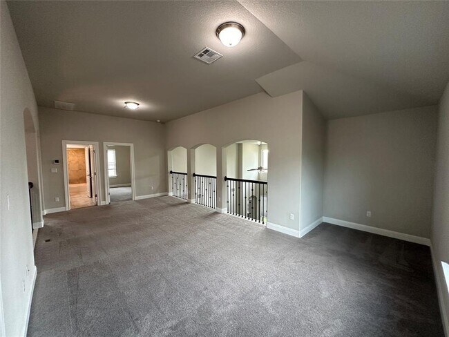 Building Photo - 4213 Valley Oaks Dr