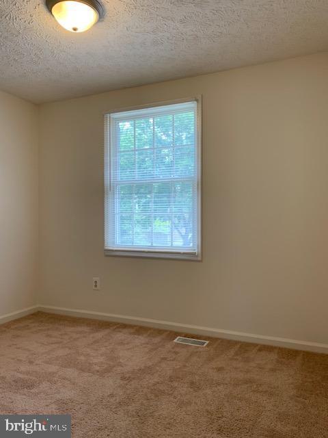 Building Photo - 107 Cross Ridge Ct