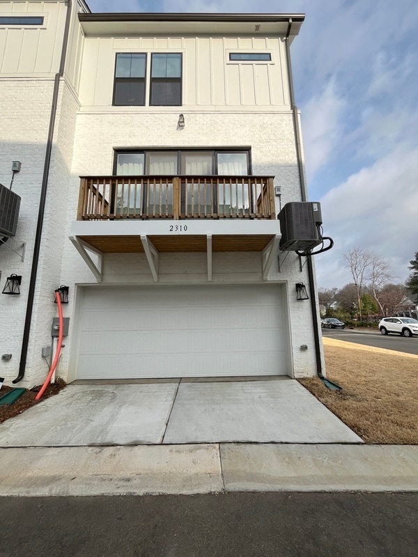 Building Photo - 2310 Magnolia Blossom Wy