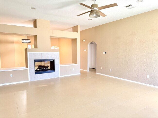 Building Photo - 23023 Canal Rd