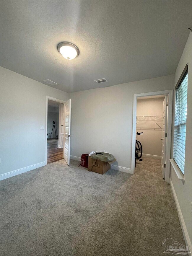 Building Photo - 7130 Sonny Dr