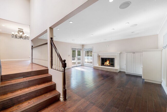 Building Photo - 17232 Quesan Pl