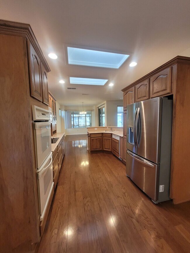 Building Photo - Sun City Lincoln Hills - Quiet courtyard with garden service & solar electric