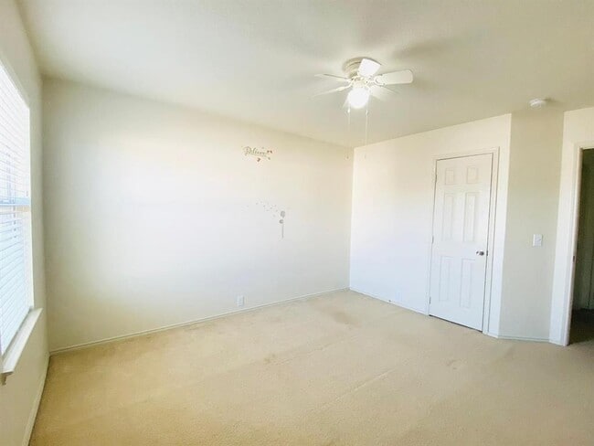 Building Photo - 14954 Sugar Sands Dr