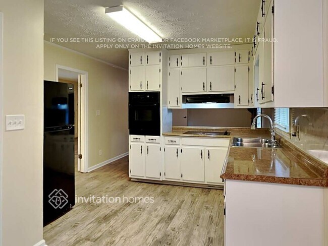 Building Photo - 5295 Corinth Cir