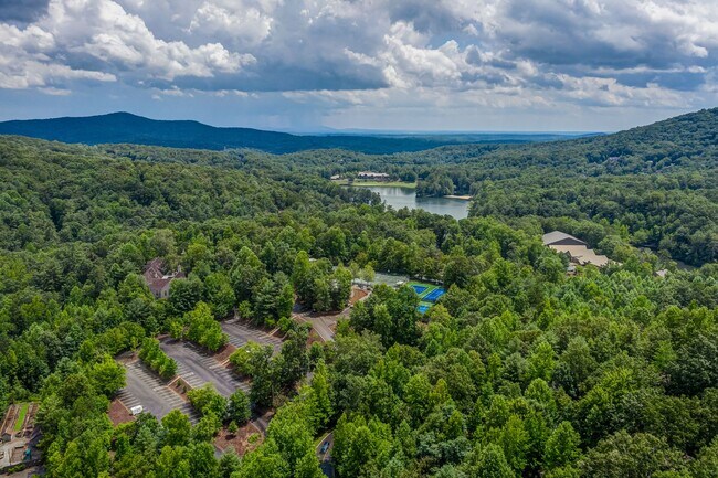 Building Photo - FULLY FURNISHED! Magnificent Panoramic Views!!