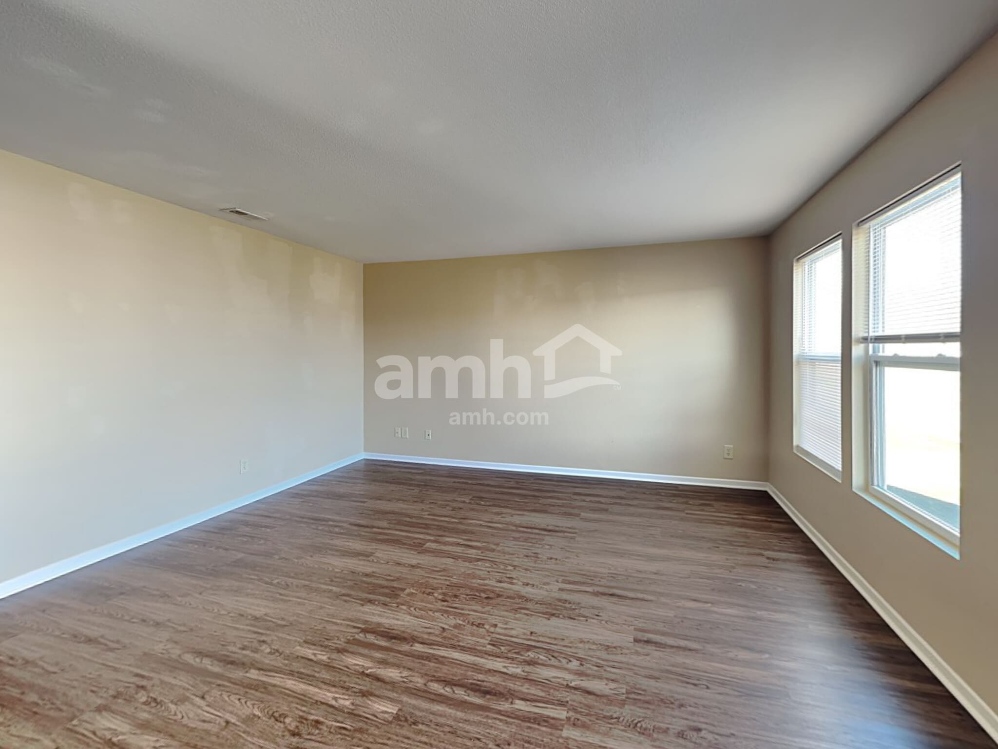 Building Photo - 524 Bridgewater Dr