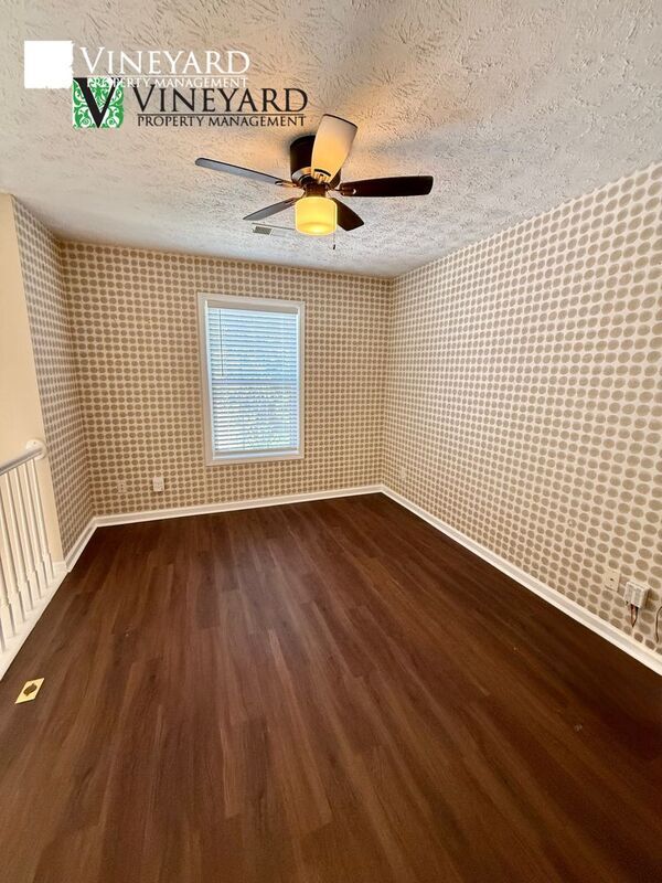 Building Photo - 421 Windcroft Cir NW
