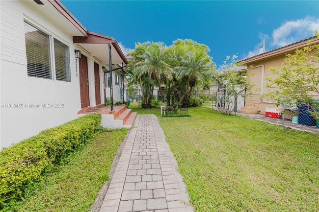Building Photo - 2211 SW 75th Ave