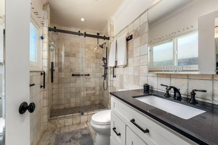 Building Photo - 31472 La Matanza St